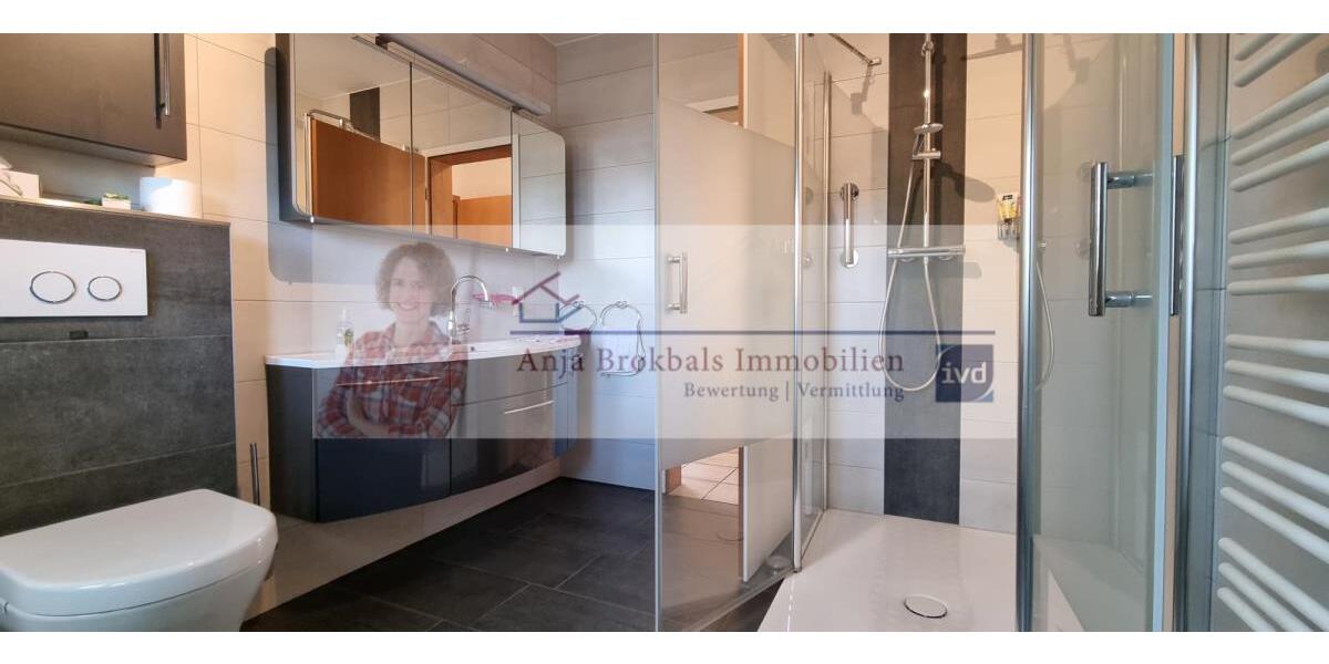 Sommer frei Haus: 1.OG, große Dachterrasse, Garage - für Käufer provisionsfrei in GT Süd Nähe St.-Elisabeth-Hospital - 2- Gütersloh Kattenstroth | Angebot:16242776