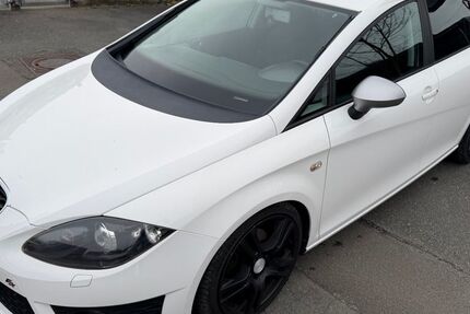 Seat Leon 165.526 km 5.899 &euro; Bielefeld 33607