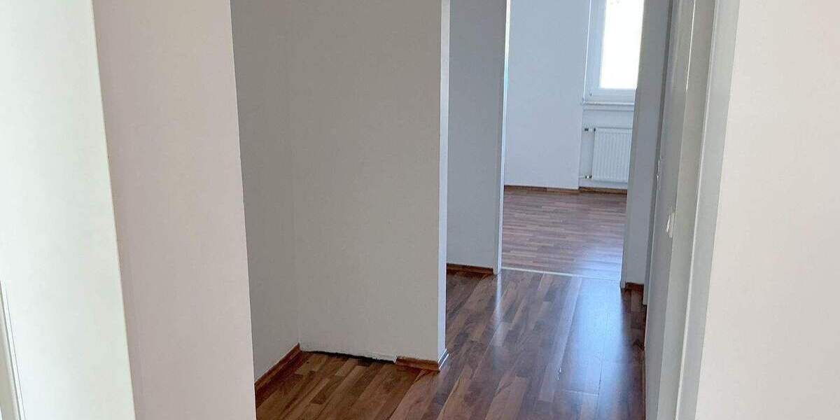 Etagenwohnung Detmold Hakedahl - 4 Zimmer, 94 m&sup2;, 105.000&euro; | Angebot:25663799