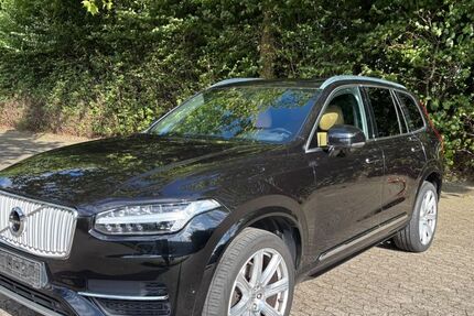 Volvo XC90 182.500 km 25.890 &euro; Bad Salzuflen 32108