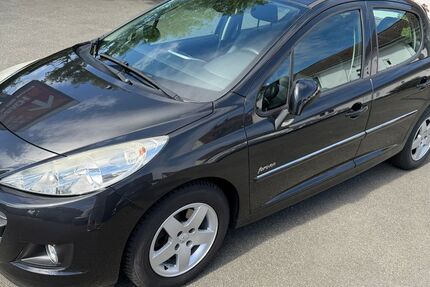 Peugeot 207 81.650 km 3.999 &euro; Bielefeld 33607