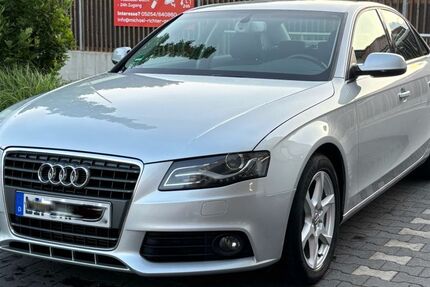 Audi A4 197.000 km 5.600 € Schlangen 33189
