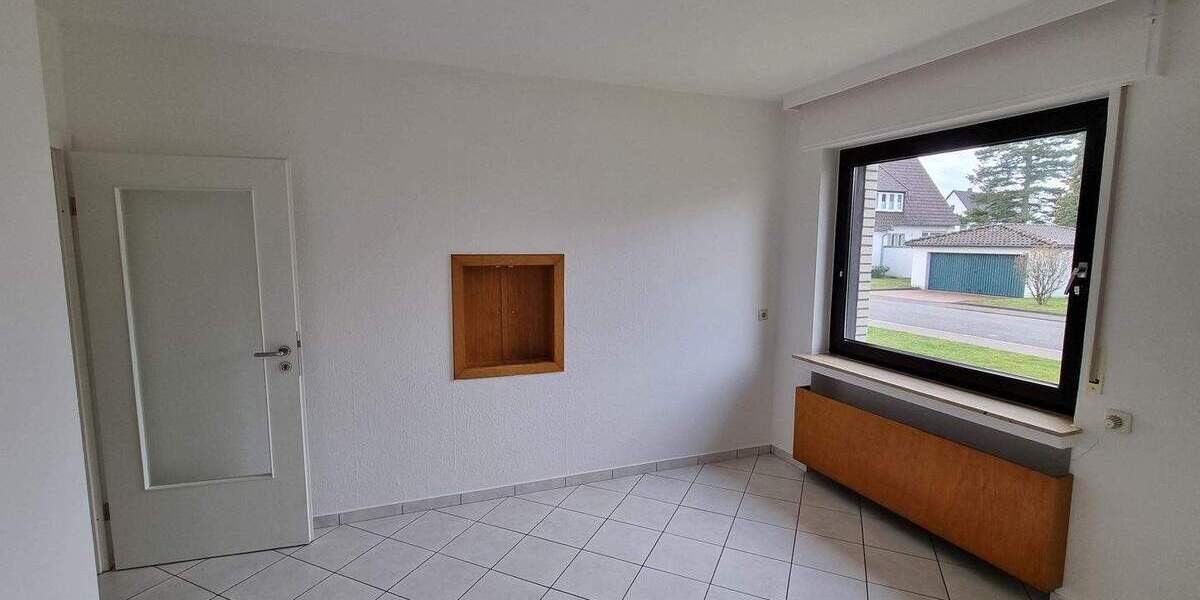 Etagenwohnung Bad Rothenfelde - 3 Zimmer, 90 m&sup2;, 650&euro; | Angebot:25683064