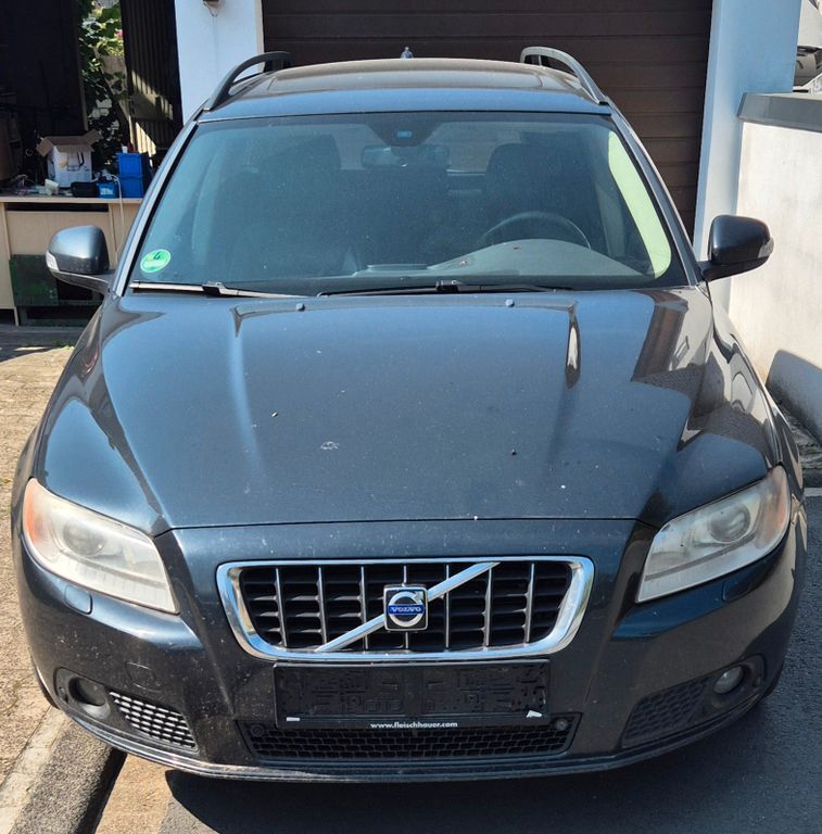 V70
