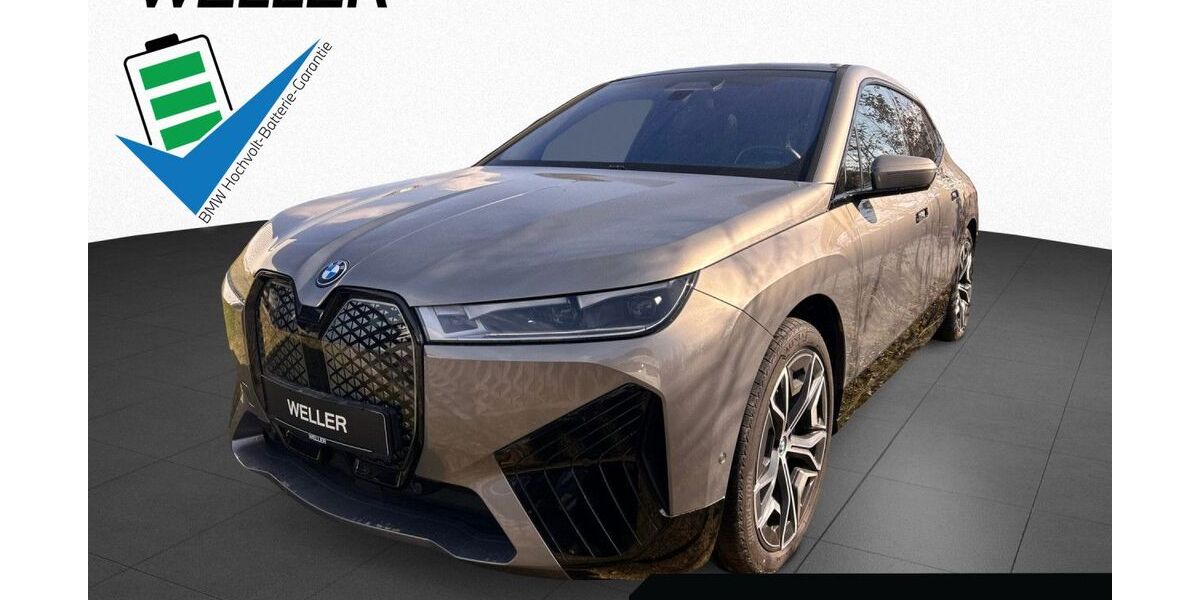 BMW iX 32.345 km 43.850 &euro; Bad Salzuflen 32108