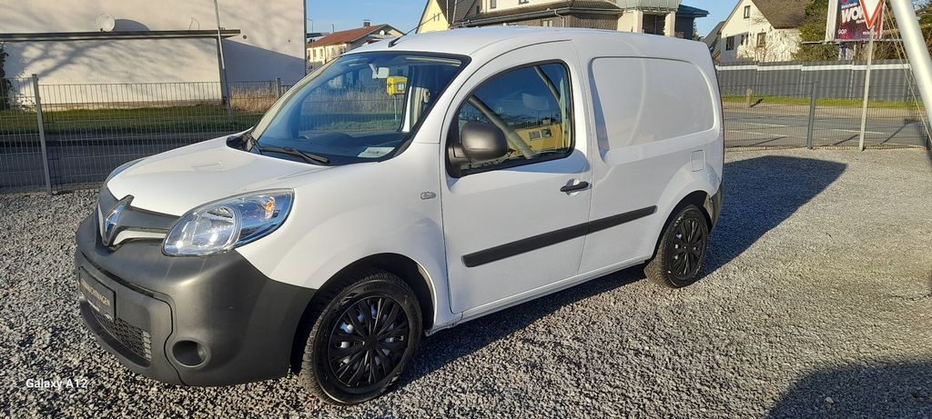 Renault Kangoo 104.638 km 8.925 &euro; Hiddenhausen 32120