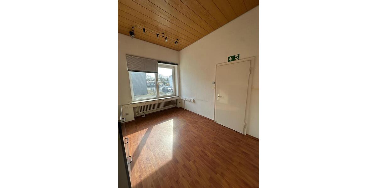 Gewerbeobjekt Detmold Hakedahl - 1.290&euro; | Angebot:24716611