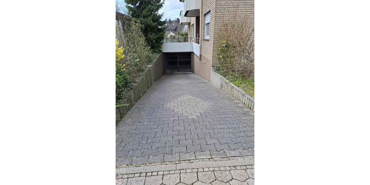 Garagen / Stellplätze Bad Salzuflen - 60&euro; | Angebot:25023345