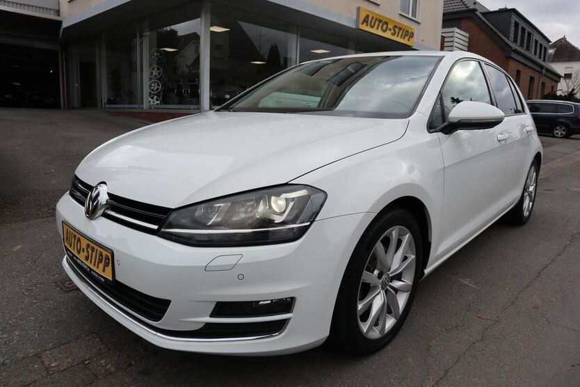 VW Golf 73.967 km 14.450 € Herford 32051