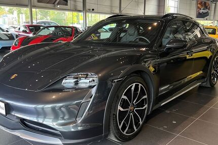 Porsche Taycan 17.166 km 79.700 € Bielefeld 33719