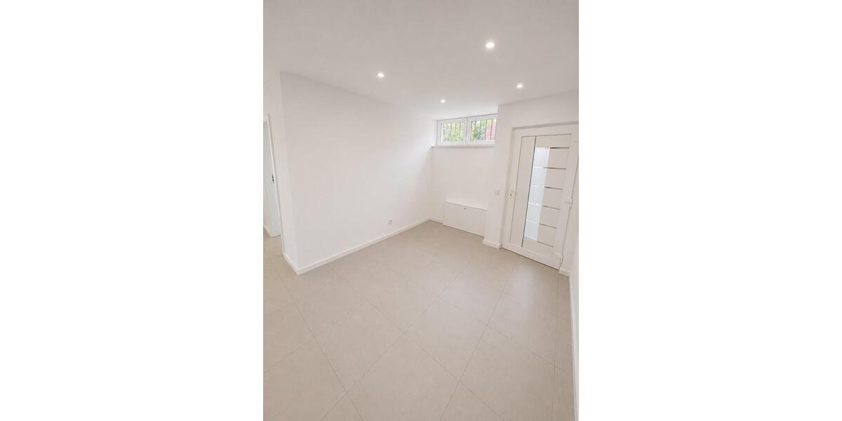 Erdgeschoßwohnung Detmold Hakedahl - 2 Zimmer, 76 m&sup2;, 900&euro; | Angebot:26682999