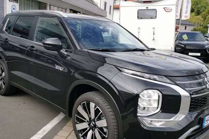 Mitsubishi Outlander 1.500 km 45.950 &euro; Herford 32052