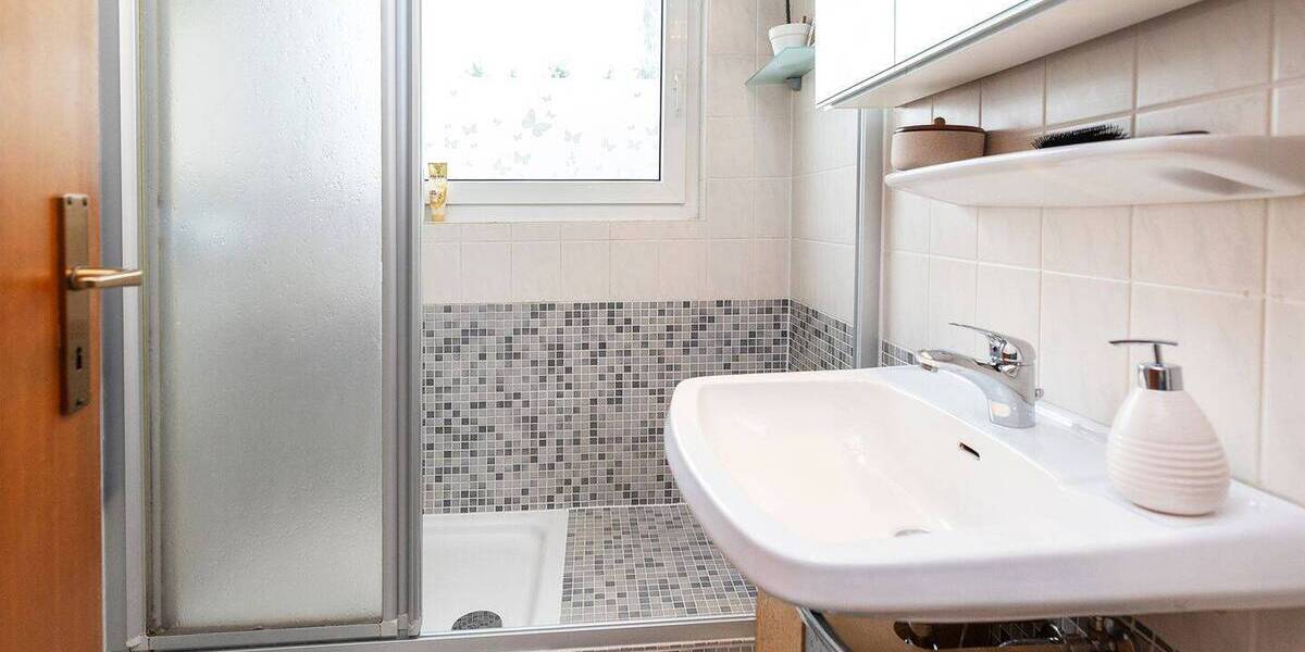 Etagenwohnung Bad Oeynhausen Innenstadt - 2 Zimmer, 53 m&sup2;, 94.800&euro; | Angebot:26696358