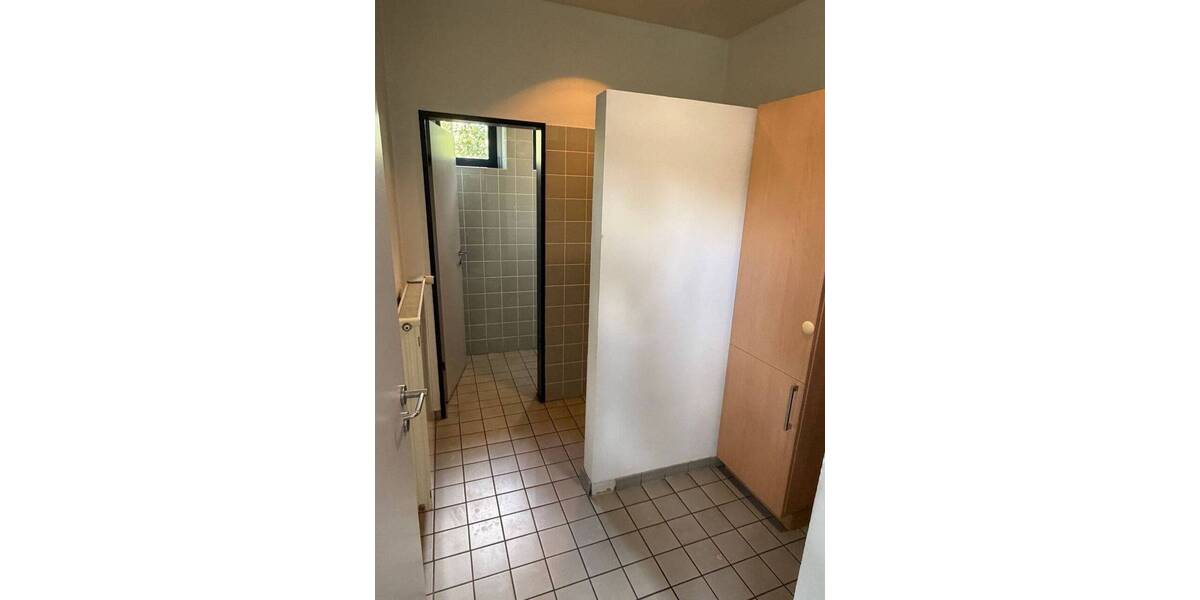 Gewerbeobjekt Bünde Ennigloh - 7 Zimmer, 213 m&sup2;, 1.860&euro; | Angebot:26910196