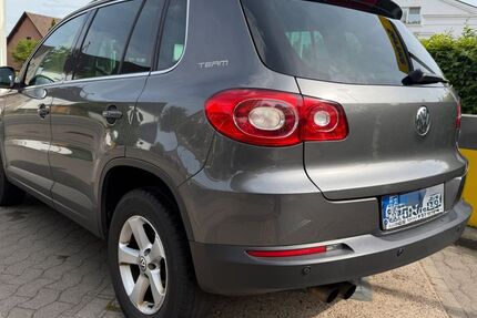 VW Tiguan 192.000 km 8.100 &euro; Dissen 49201