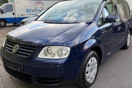 VW Touran 172.000 km 2.990 &euro; Bielefeld 33649