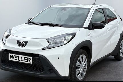Toyota Aygo (X) 18.587 km 12.990 &euro; Bielefeld 33609