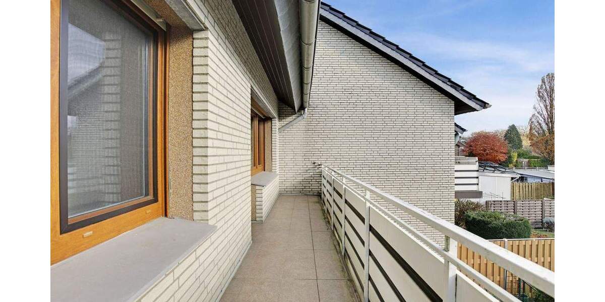 Reihenmittelhaus Bielefeld Sennestadt - 5 Zimmer, 108 m&sup2;, 330.000&euro; | Angebot:25694624