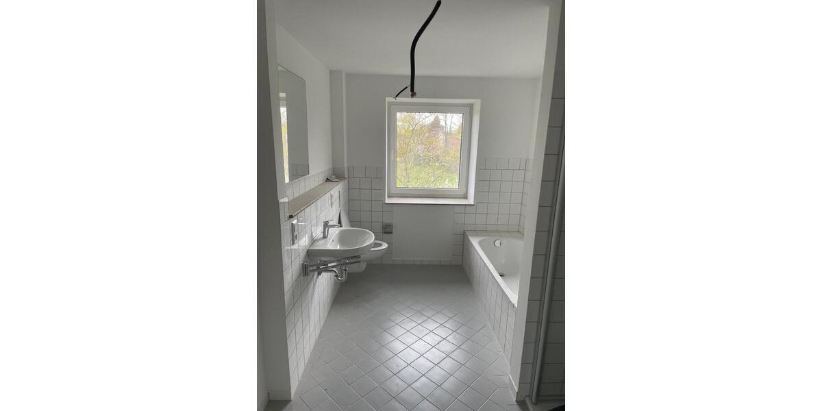 Etagenwohnung Bielefeld Senne - 3 Zimmer, 100 m&sup2;, 1.490&euro; | Angebot:26648946