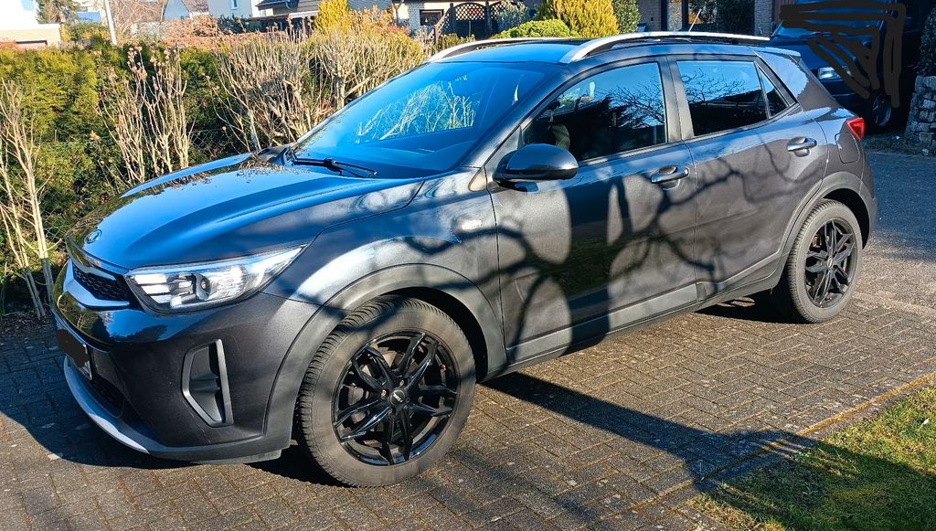 Kia Stonic 53.000 km 13.500 &euro; Gütersloh 33330