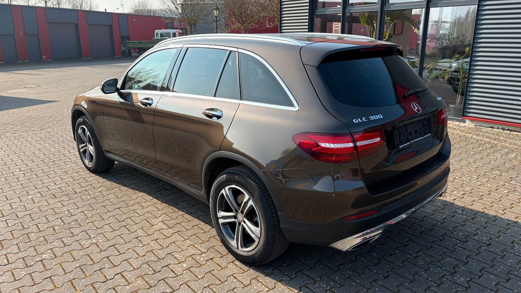 Mercedes-Benz GLC 300 93.000 km 19.900 &euro; Lage OT Heiden 32791