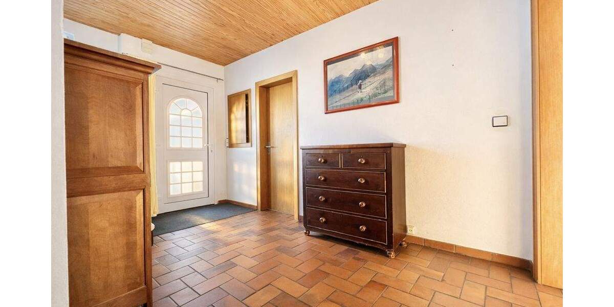 Einfamilienhaus Detmold Hiddesen - 6 Zimmer, 138 m&sup2;, 319.000&euro; | Angebot:25694604