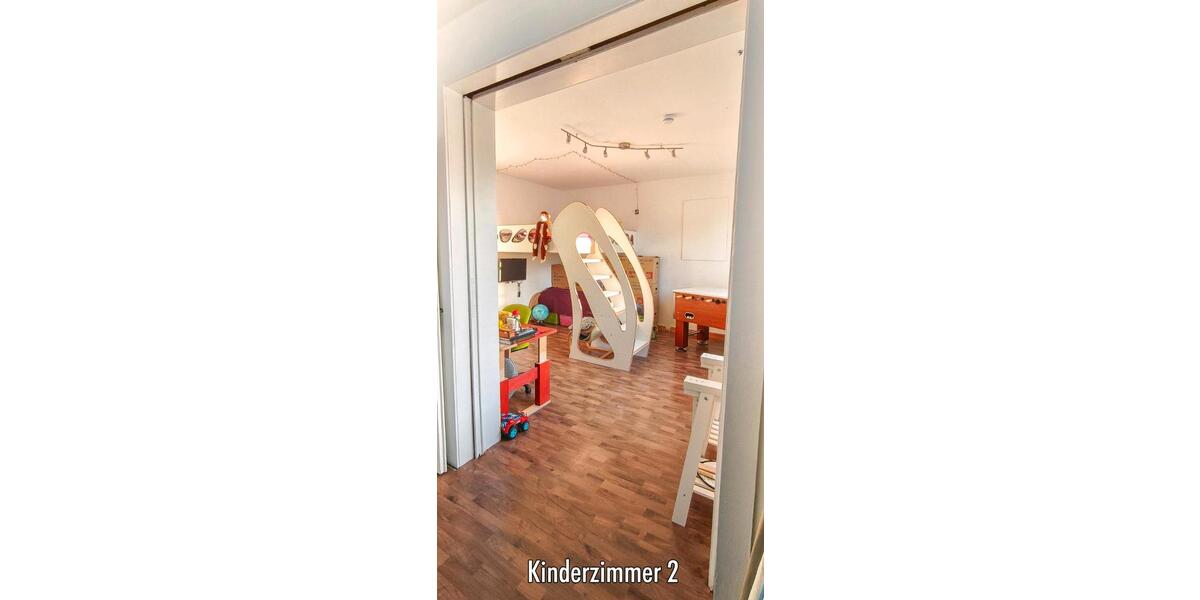 Etagenwohnung Detmold - 4 Zimmer, 85 m&sup2;, 675&euro; | Angebot:26408262
