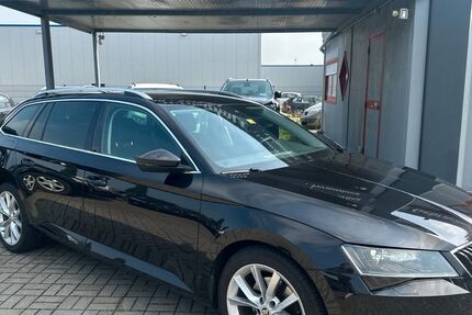 Skoda Superb 191.579 km 14.490 € Enger 32130