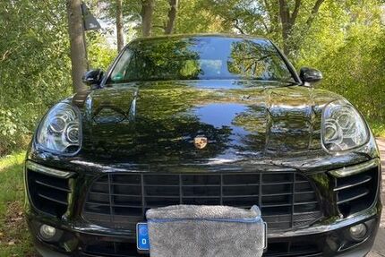 Porsche Macan 222.000 km 21.999 &euro; Löhne 32584