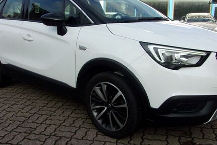 Opel Crossland (X) 136.000 km 8.990 &euro; Herford 32051