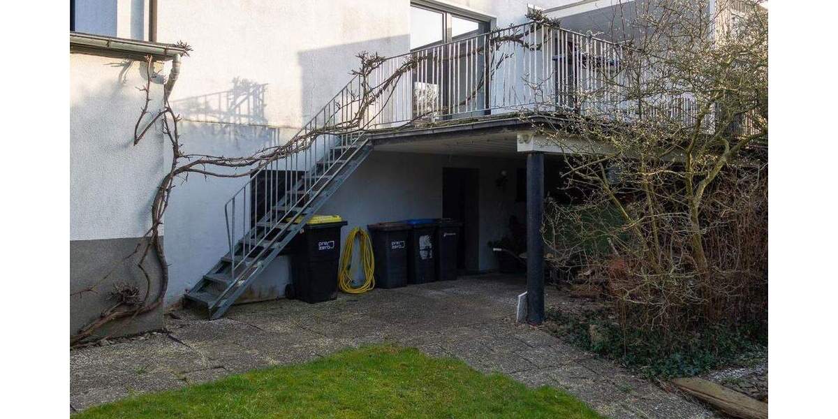 Einfamilienhaus Vlotho - 7 Zimmer, 165 m&sup2;, 175.000&euro; | Angebot:25716921