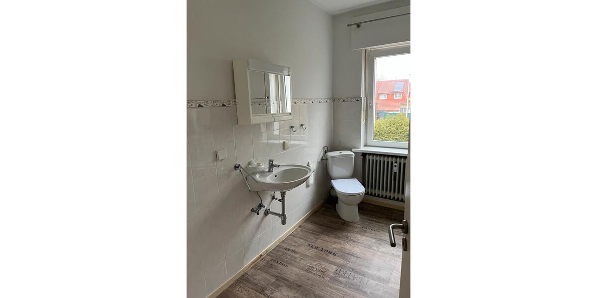 Etagenwohnung Verl - 2 Zimmer, 57 m&sup2;, 590&euro; | Angebot:25571241