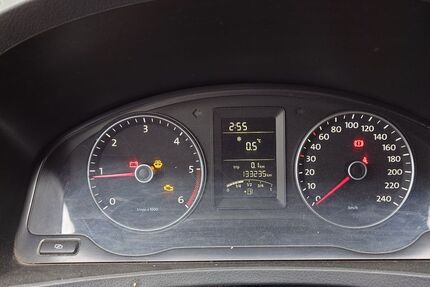 VW T5 Transporter 133.235 km 3.500 &euro; Bielefeld 33611