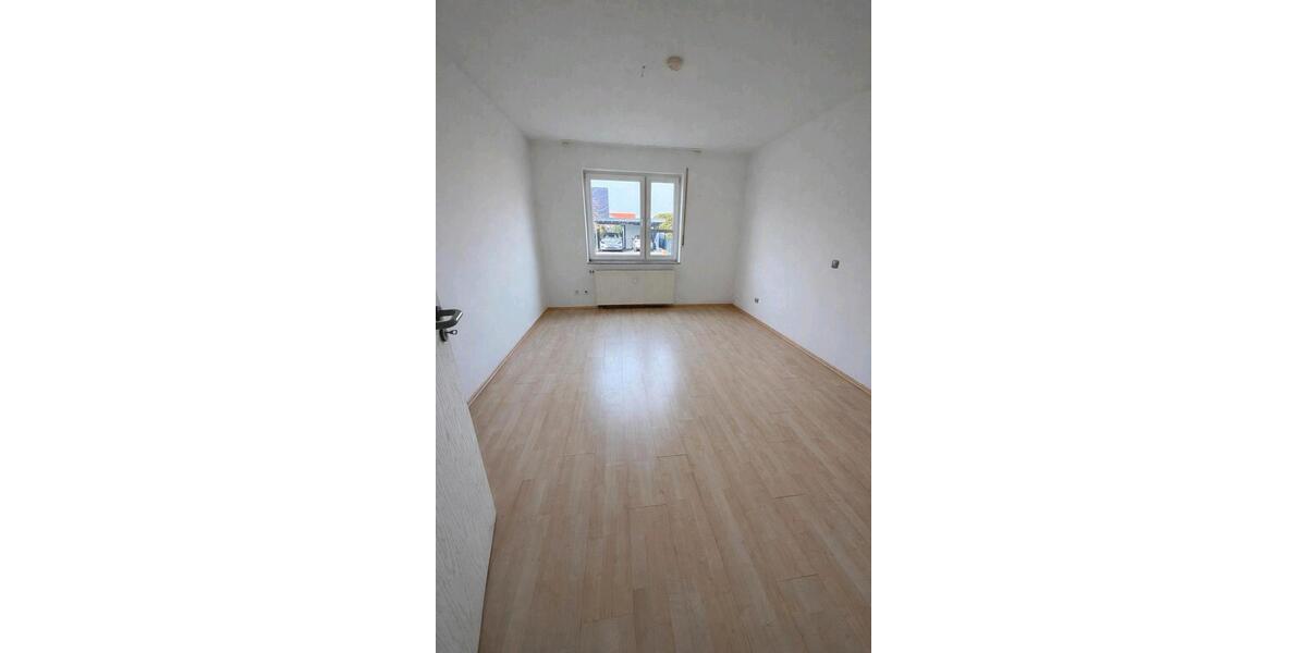 Terrassenwohnung Leopoldshöhe - 3 Zimmer, 85 m&sup2;, 1.180&euro; | Angebot:25483419