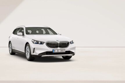 BMW i5 1.500 km 51.808 &euro; Spenge 32139