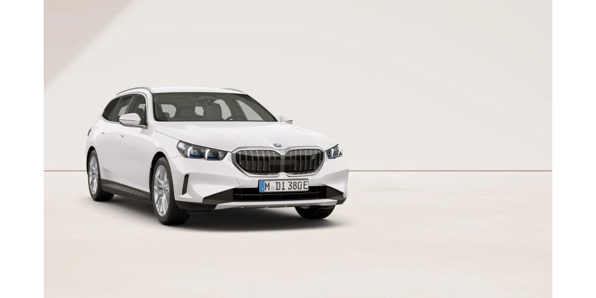 BMW i5 1.500 km 51.808 &euro; Spenge 32139