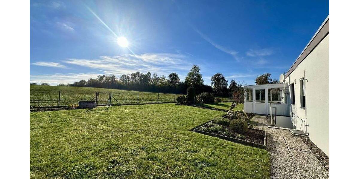 RESERVIERT- OHNE MAKLERPROVISION - Bungalow mit unverbaubarem Blick auf Landschaftsschutzgebiet 3 zimmer