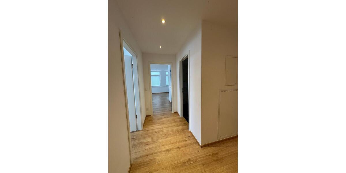 Etagenwohnung Bielefeld - 2 Zimmer, 71 m&sup2;, 855&euro; | Angebot:26585756