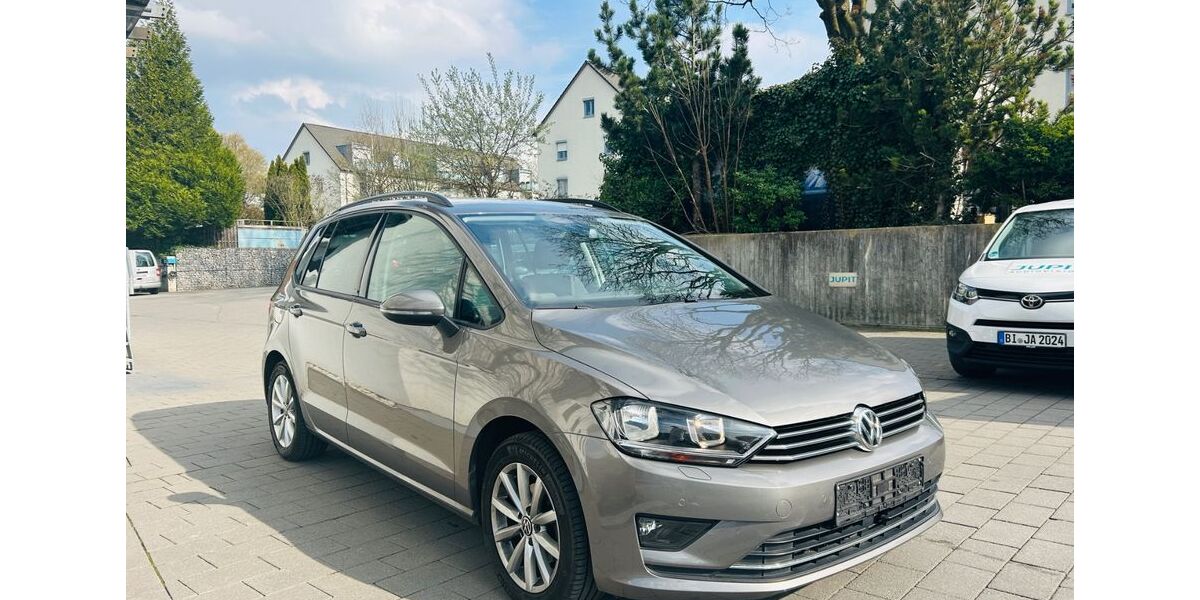 VW Golf 66.000 km 12.300 &euro; Bielefeld 33647