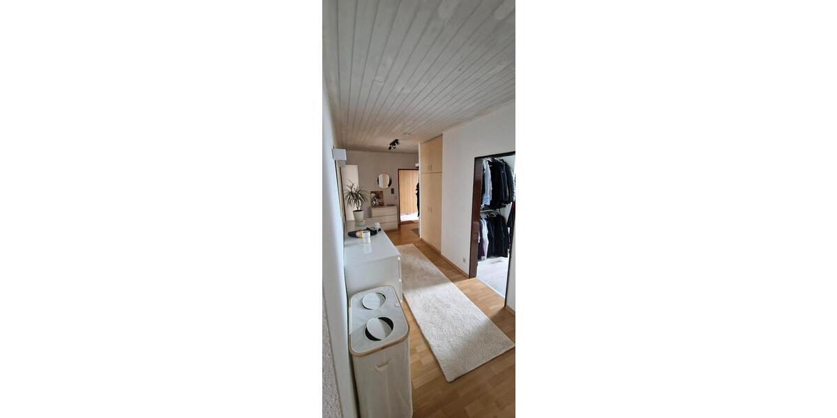 Dachgeschoßwohnung Bad Salzuflen Biemsen-Ahmsen - 3 Zimmer, 78 m&sup2;, 624&euro; | Angebot:26231919