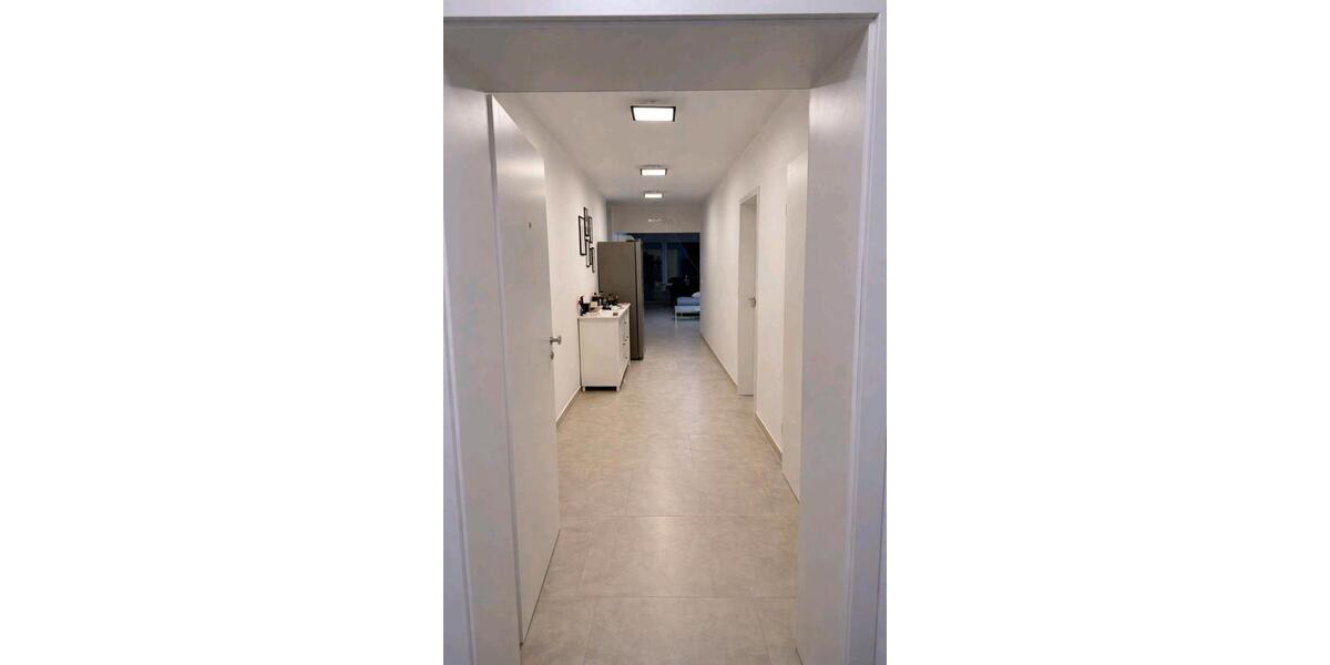 Einfamilienhaus Gütersloh - 2 Zimmer, 96 m&sup2;, 1.350&euro; | Angebot:25732187