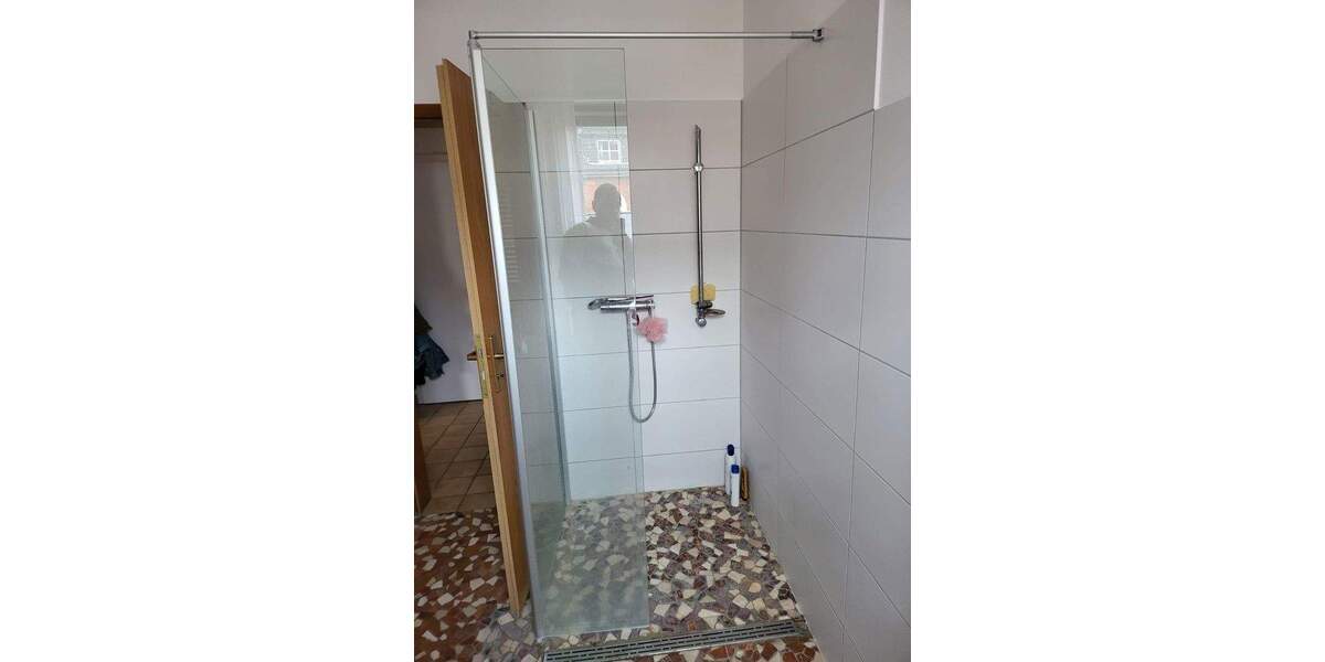 Provisionsfrei, Attraktive 2-Zimmer-Wohnung mit drei Balkonen und TG in der Innenstadt 2 zimmer