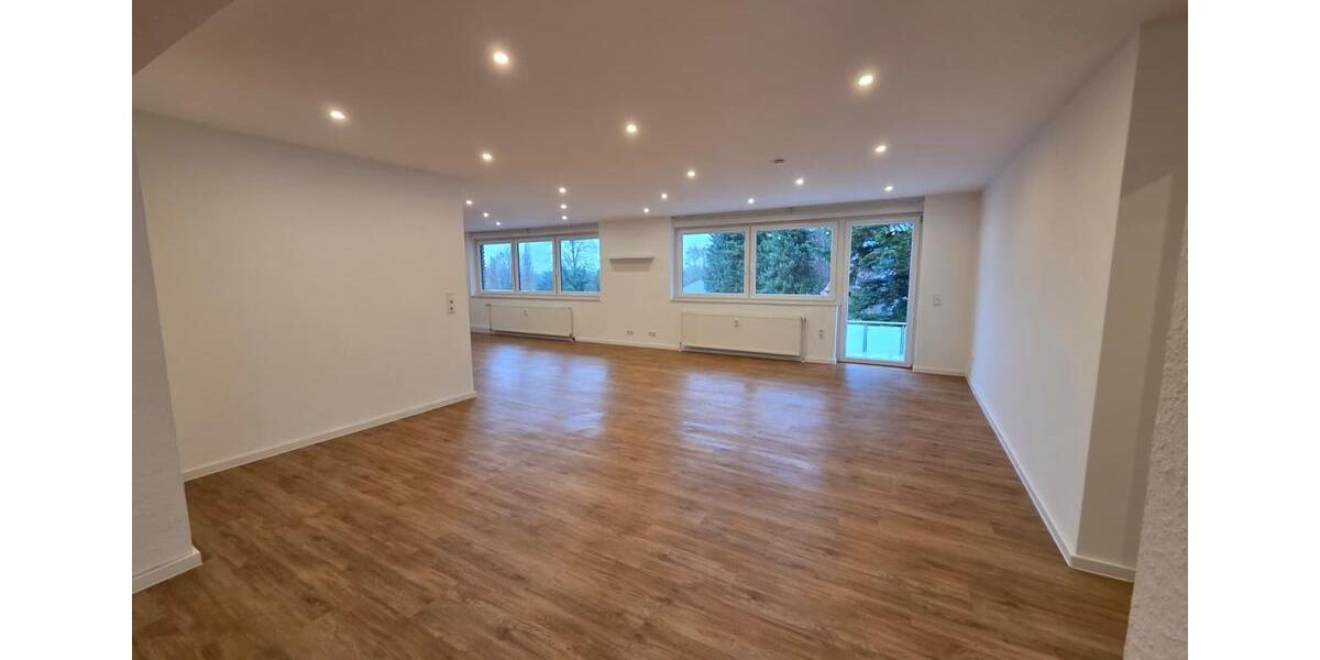 Maisonettenwohnung Leopoldshöhe - 5 Zimmer, 180 m&sup2;, 1.500&euro; | Angebot:25858711