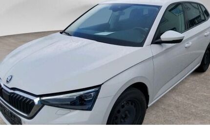 Skoda Scala 33.478 km 17.490 &euro; Lemgo 32657