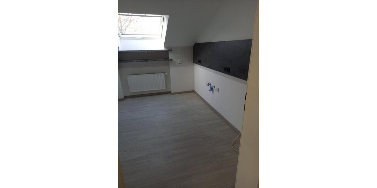 Dachgeschoßwohnung Gütersloh Isselhorst - 3 Zimmer, 73 m&sup2;, 800&euro; | Angebot:25638833
