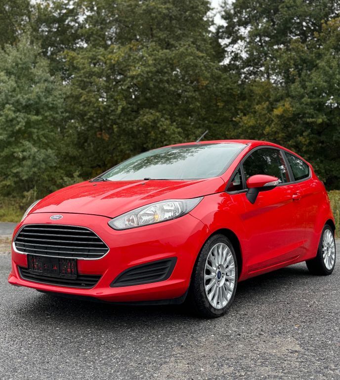 Ford Fiesta 205.000 km 3.199 € Gütersloh 33335