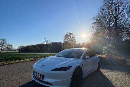 Tesla Model 3 45.000 km 32.350 &euro; Bielefeld 33729