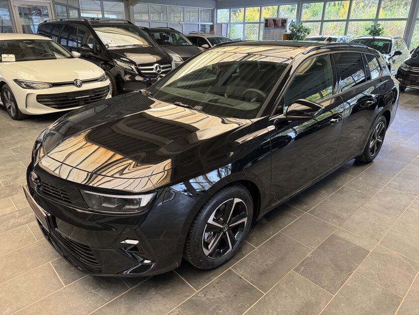 Opel Astra 2.950 km 24.999 € Versmold 33775