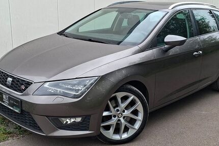 Seat Leon 87.400 km 13.999 &euro; Detmold 32758