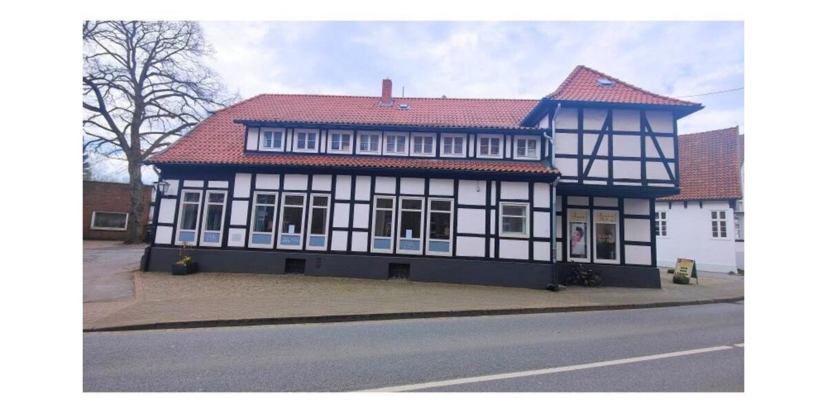 Gewerbeobjekt Halle - 835&euro; | Angebot:25439683